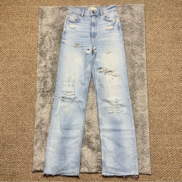 NWOT Zara The 90s Full Length Wide Leg Distressed Jeans - Picture 1 of 8